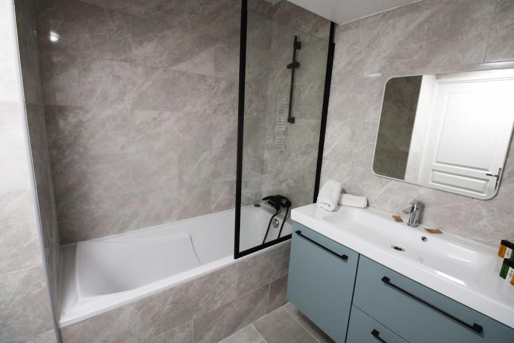 Palais De La Mer Yourhosthelper Apartment Antibes Luaran gambar